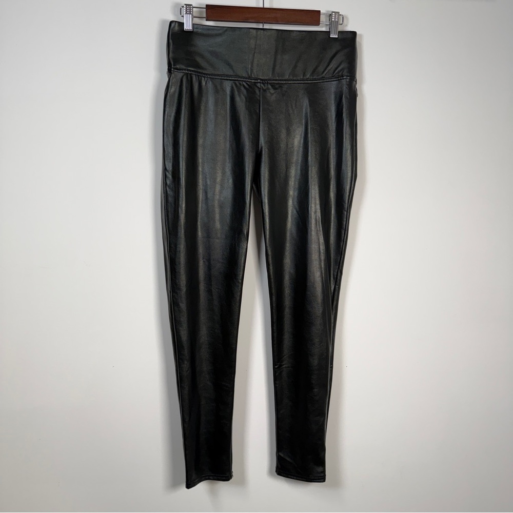 Vince Camuto Black Faux Leather Skinny Pants Medium